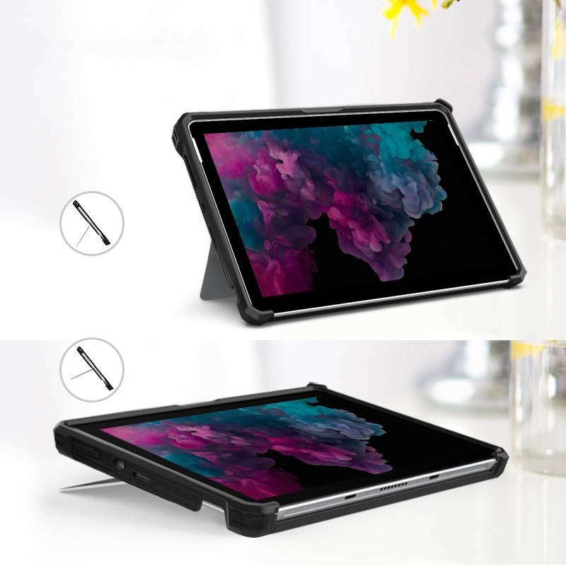 Eine Tablette in einem Schutzkoffer mit Ständer, gezeigt in zwei Positionen: eine vertikal und eine horizontal. Ein Stift-Symbol ist enthalten.