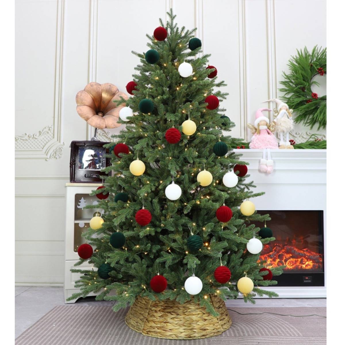 6cm Samt Weihnachtskugeln - 12er Pack Plüsch Christbaumkugeln Red