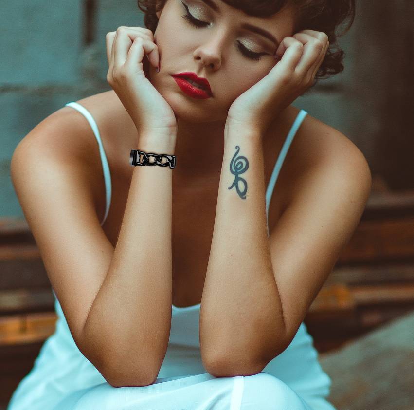 Armband kompatibel mit Fitbit Charge 5 Edelstahl Schwarz