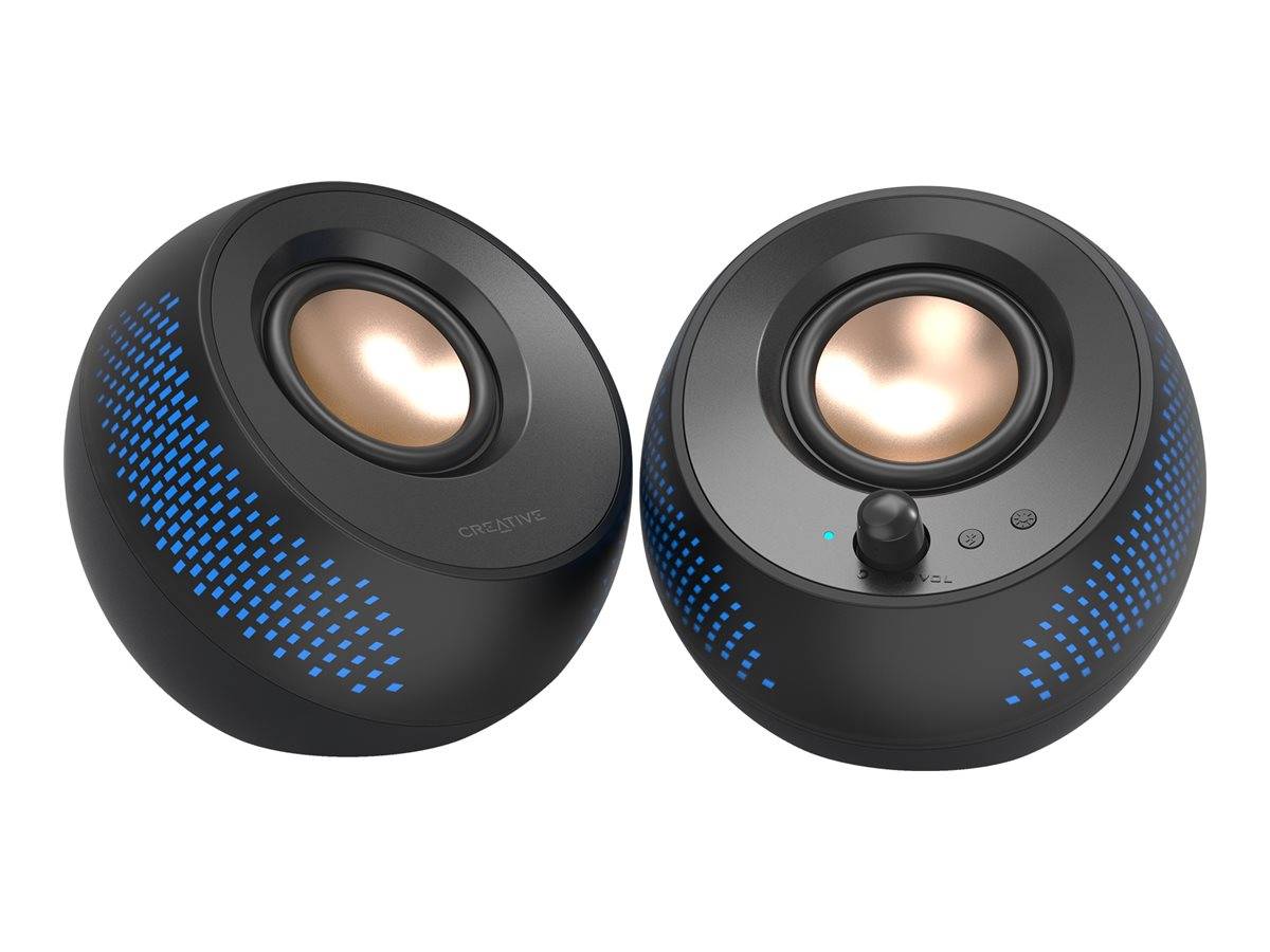 Paar schwarze kugelförmige Desktop-Lautsprecher mit leuchtenden Treibern und blauen LED-Punkt-Akzenten, von vorne und aus schrägem Blickwinkel dargestellt.