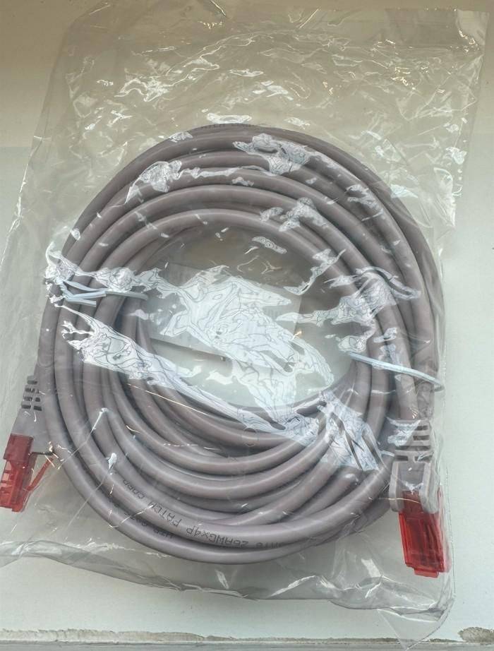MicroConnect U/UTP CAT6 10M Grey/Lavendel (B-UTP610-P)