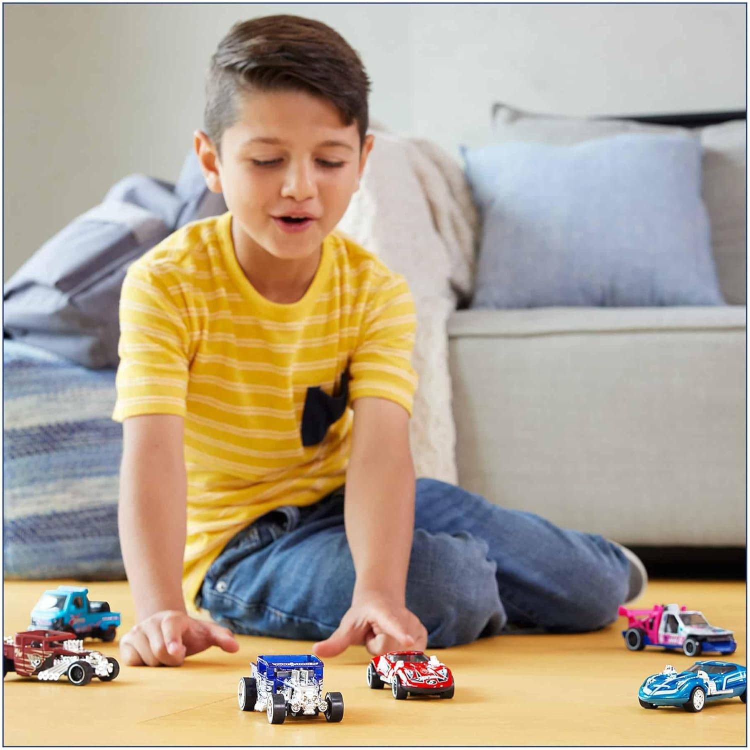 Hot Wheels Pull-Back Speeders Spielzeugauto 1:43 Auto zum Zurückziehen HPR70
