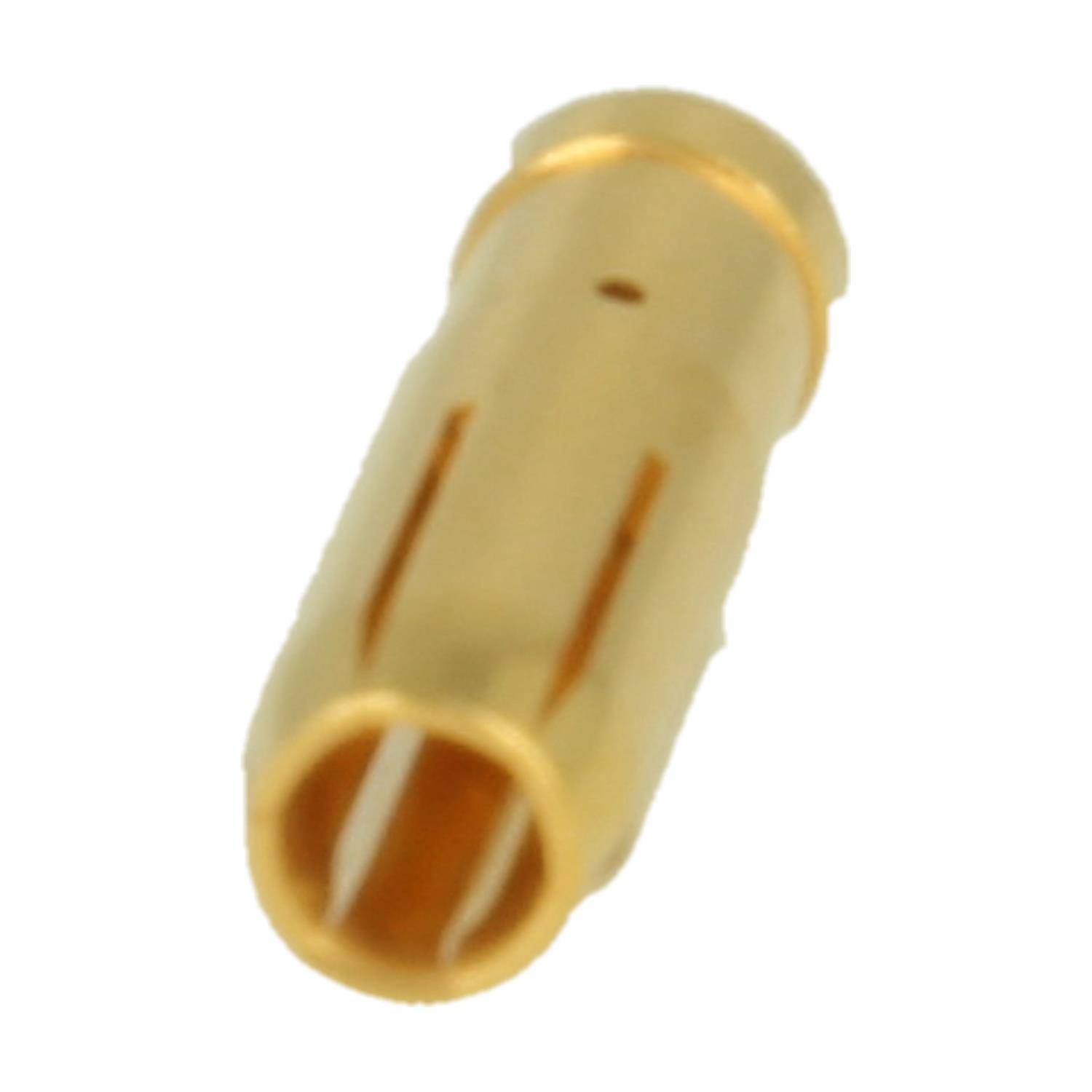 Nahaufnahme eines kleinen durchsichtigen goldenen zylindrischen Kunststoffsteckers oder einer Muffe auf weißem Hintergrund.