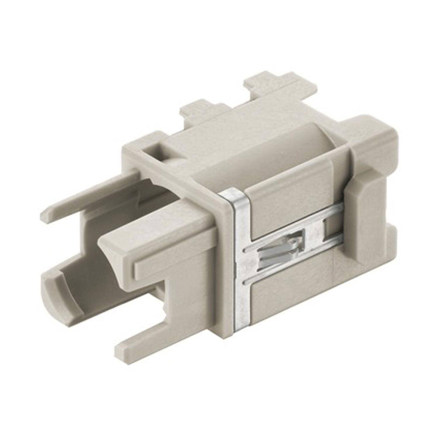 Nahaufnahme eines beigen Glasfaserstecker-Steckers mit metallischer Verriegelung, isoliert auf weißem Hintergrund dargestellt.
