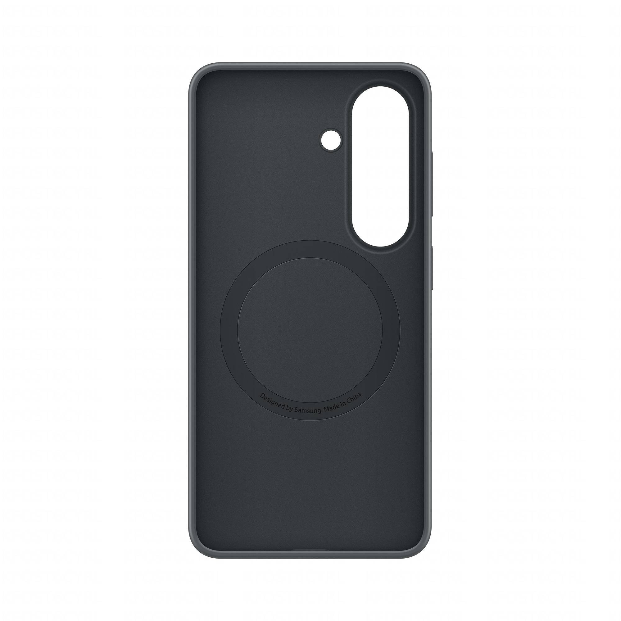 Schwarze Smartphone-Hülle mit einem magnetischen kreisförmigen Ring im MagSafe-Stil und großem vertikalem Kameraausschnitt auf weißem Hintergrund.