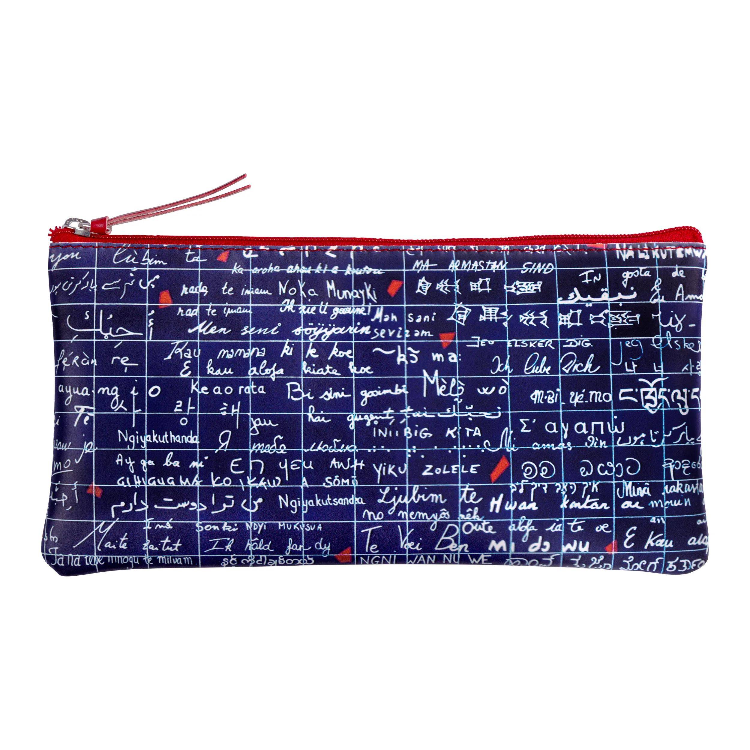 Blauer Stiftetui mit Reißverschluss, weißer handschriftlicher Text und Symbole in Rastermuster gedruckt