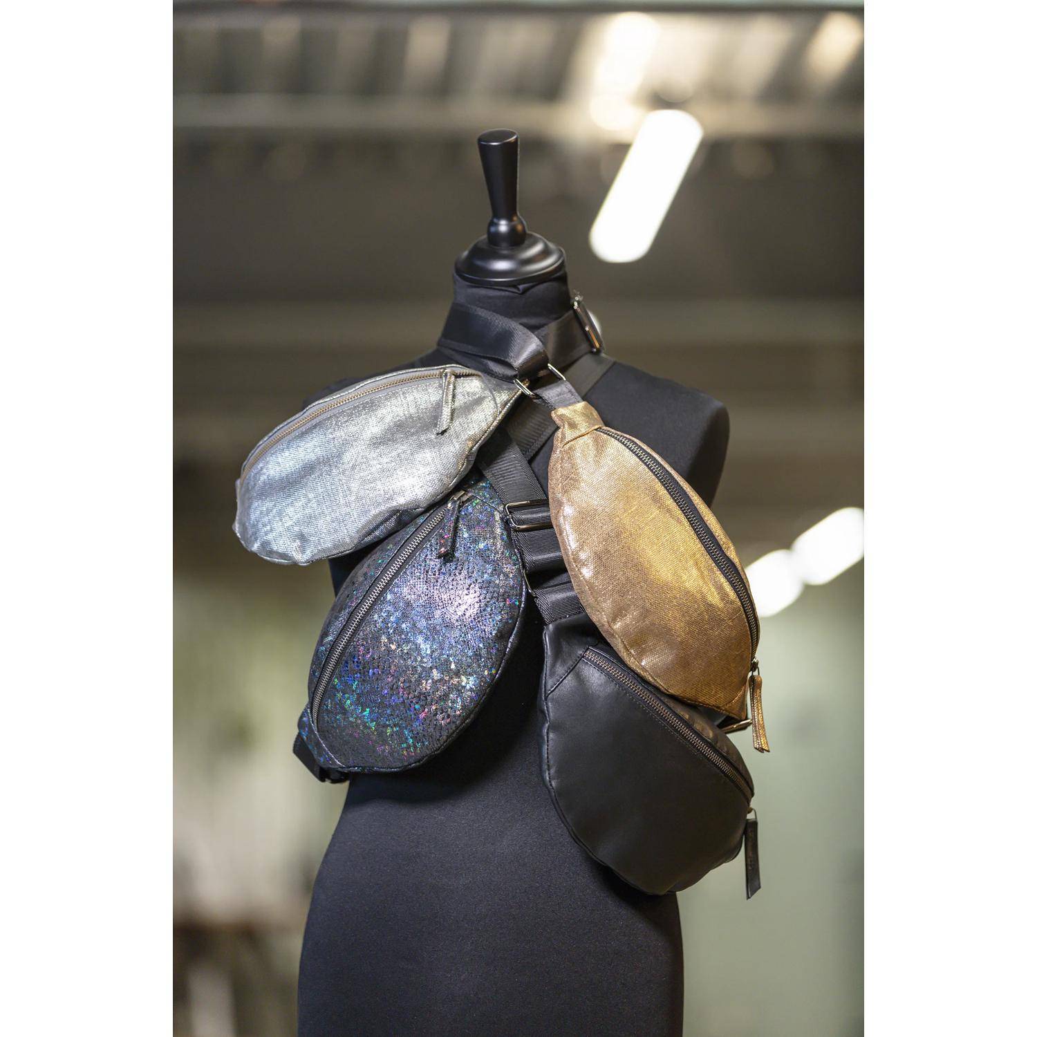 Clairefontaine Gürteltasche Leder, lazer 30x16,2 cm Metallic-Schwarz 410201C