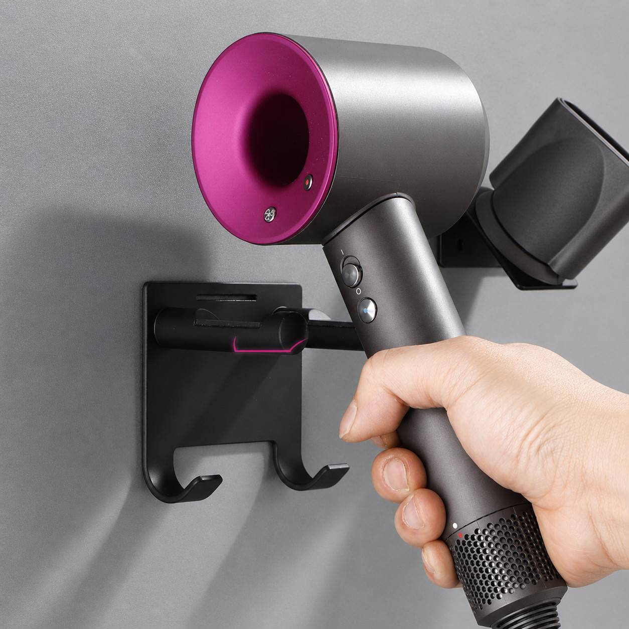 Universeller Halter für Haartrockner, einfache Installation für verschiedene Wandoberflächen Black