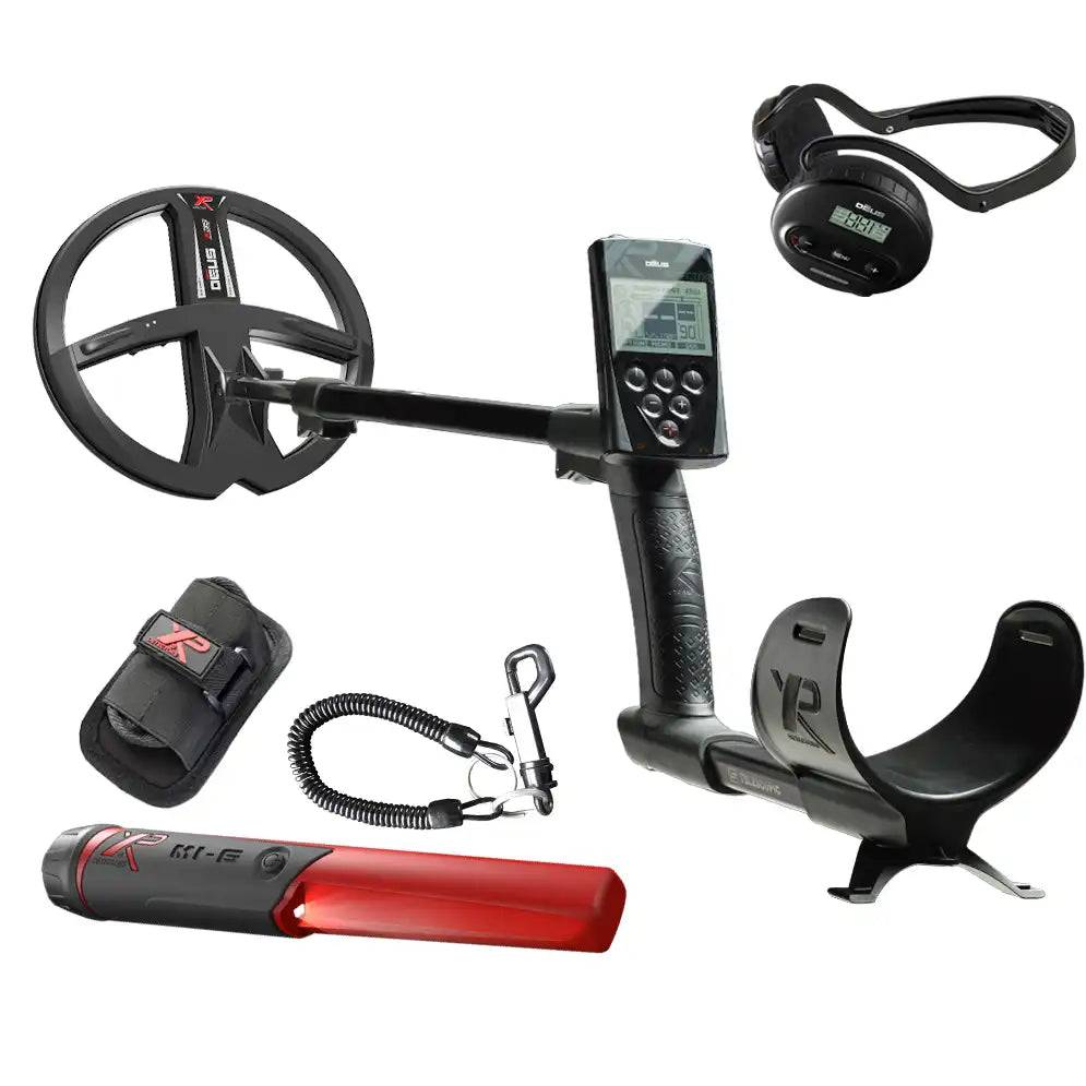 Metalldetektorset mit Suchspule, Steuereinheit, Kopfhörern, Transporttasche, Trageband und rotem Pinpointer-Zubehör.