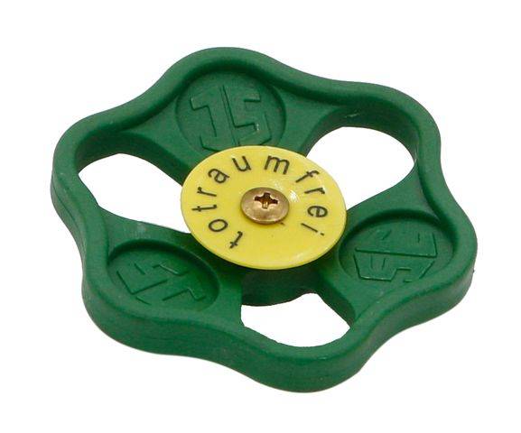 Ein grün und gelb gefärbter Gartenschlauch-Düsenadapter mit der Aufschrift „Kotraumfrei