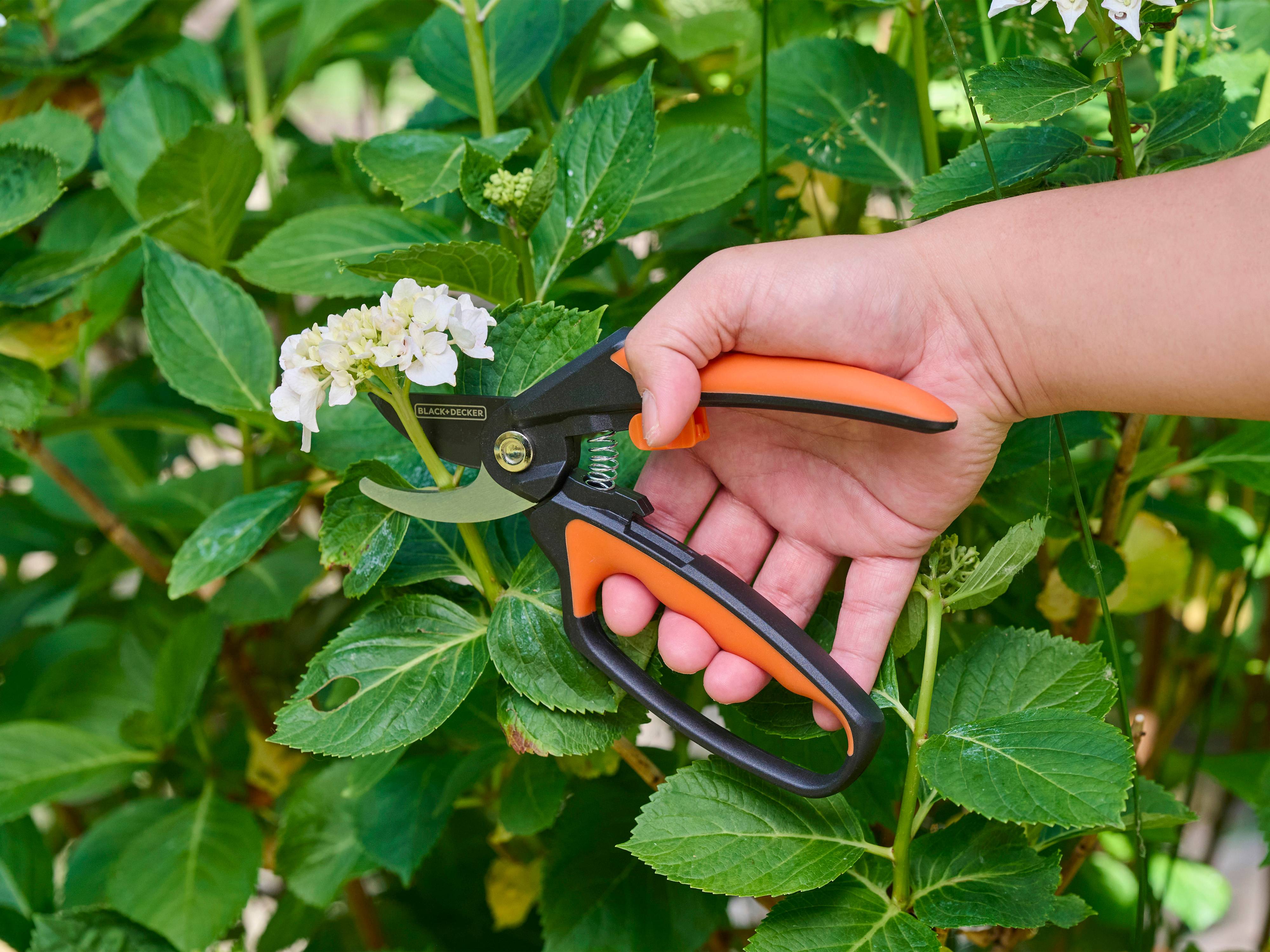 BLACK & DECKER Bypass Gartenschere