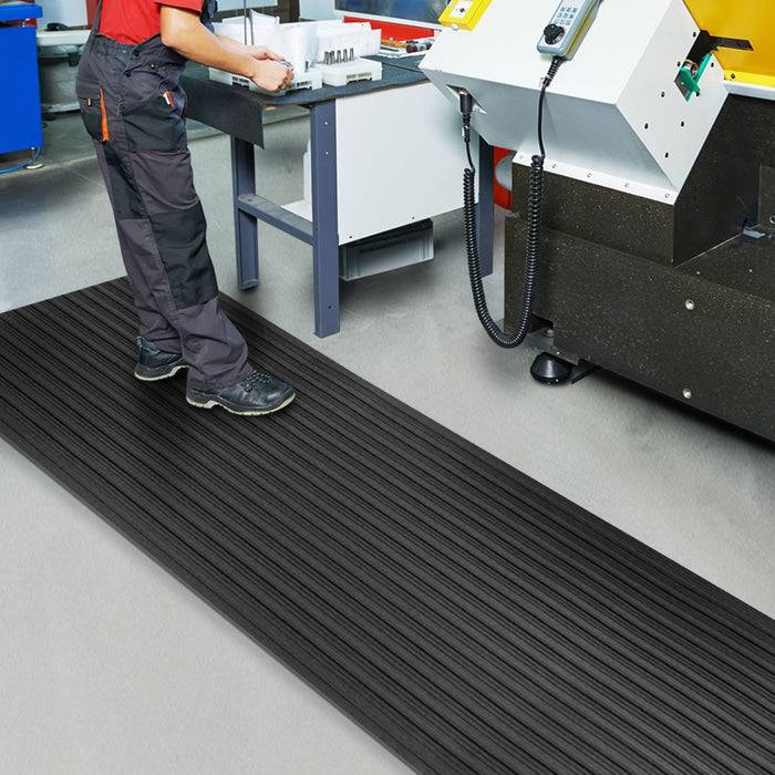 FLOORDIREKT Anti-Ermüdungsmatte Softer-Work-Mat - Dämpfende Arbeitsmatte - Entlastung für Gelenke & Wirbelsäule - 400 x 90 cm - Grau