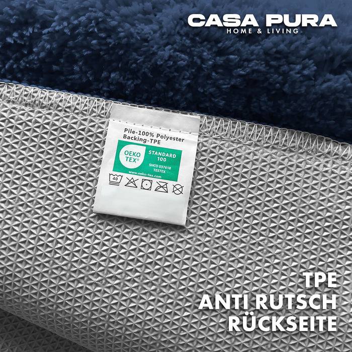 FLOORDIREKT Badematte Sky - Flauschiger Badvorleger mit dichtem Flor - Eckig - Dunkelblau - 50 x 80 cm