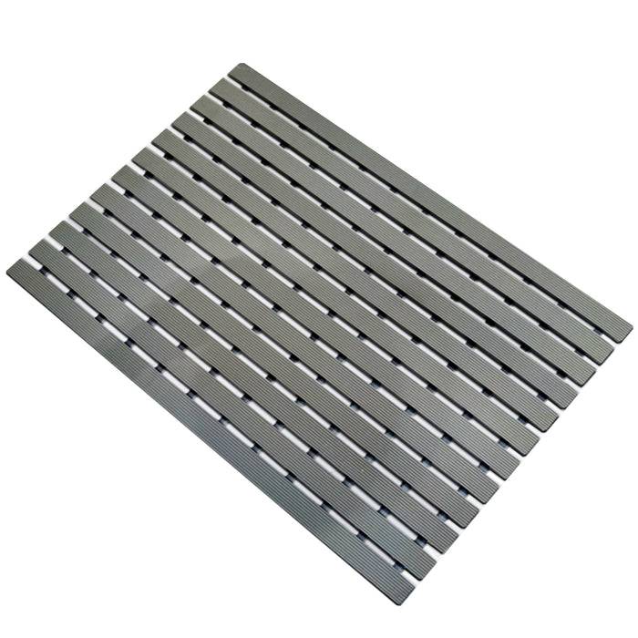 KARAT Antirutsch-Bädermatte - Antibakterielle Fußmatte für Nasszonen - Mit Drainagefunktion - Schwarz - 43 x 300 cm