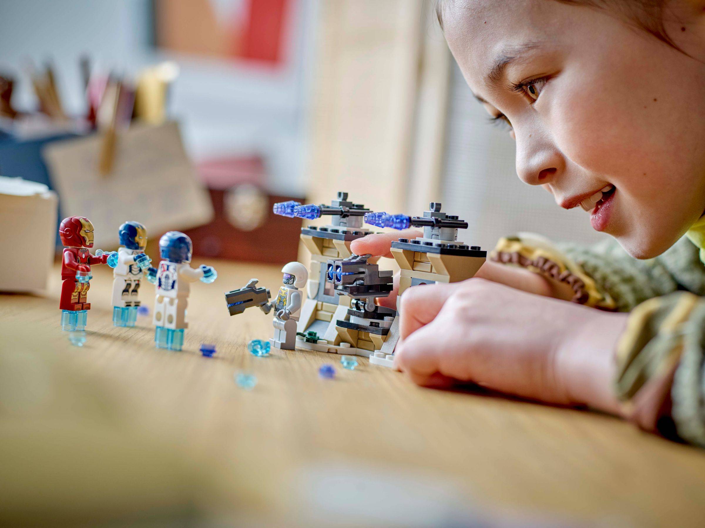 LEGO® Super Heroes 76288 Iron Man & Iron Legion vs. HYDRA-Soldat