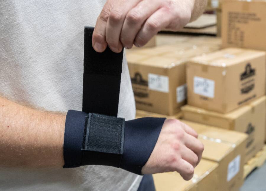 Handgelenkbandage Neopren 16615 Größe XL Umfang > 20 cm (schmalste Stelle)