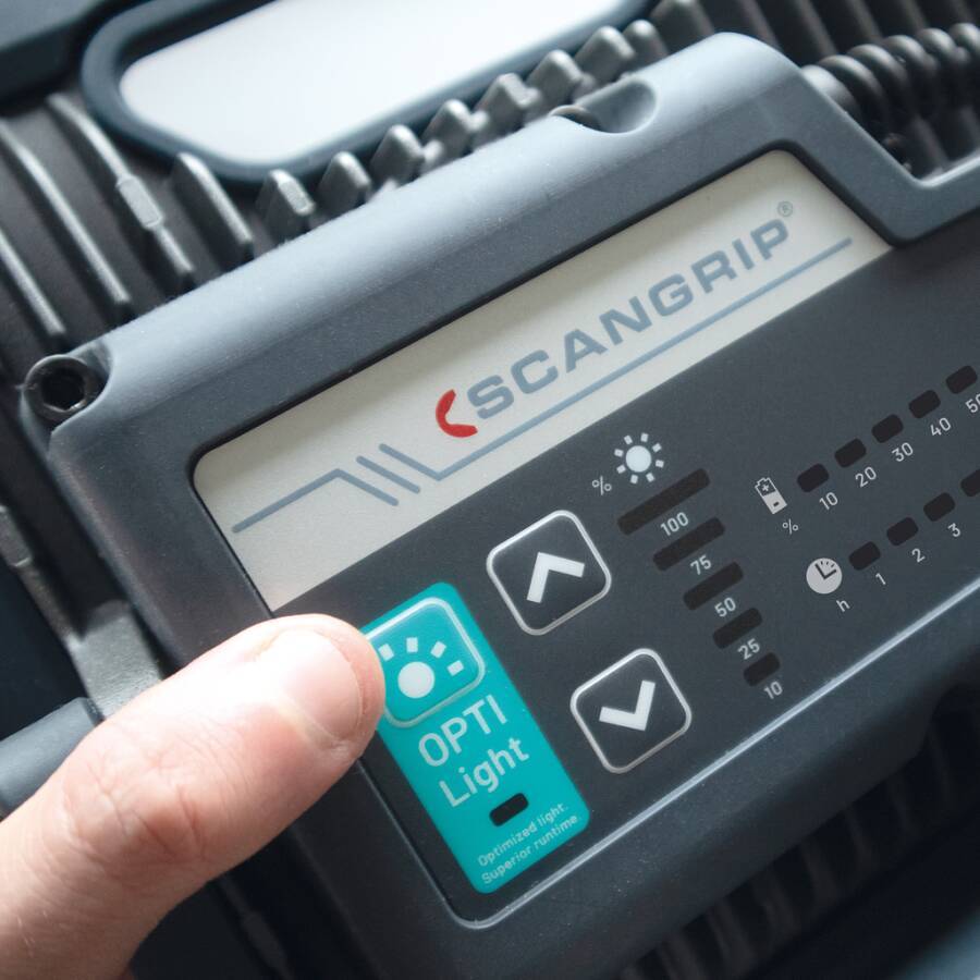 COB-LED-Arbeitsleuchten NOVA OPTILight 03.6204 Typ Nova 4 C+R Leuchtmittel 120 MultiLEDs Ausführung Netz / Akku 18.5 V /