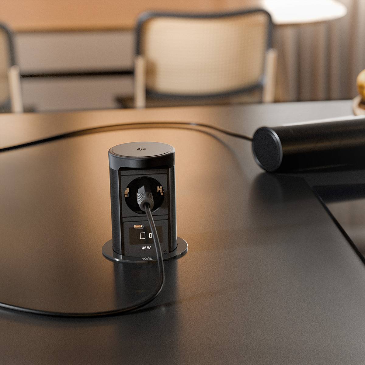 BACHMANN ELEVATOR2 1xCEE7/3 1xUSB C/C45W, Wireless Charger 15W RAL9005 0,5m IS