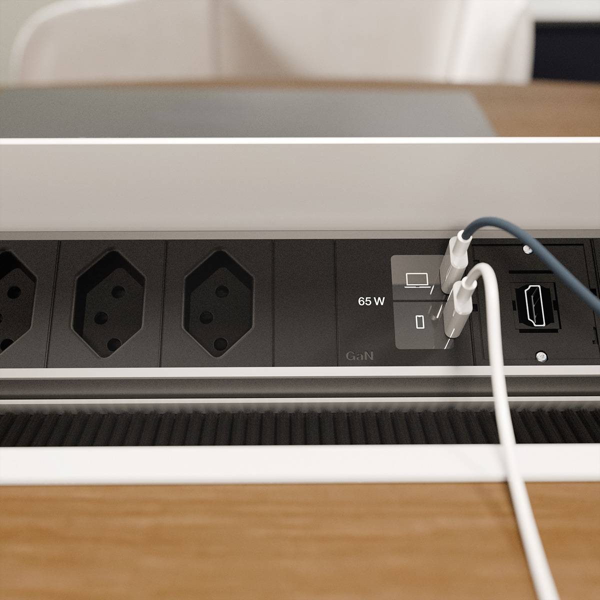 BACHMANN CONI L 3xCH 0° 1xUSB C/C 65W, 2xCM L=0,2m