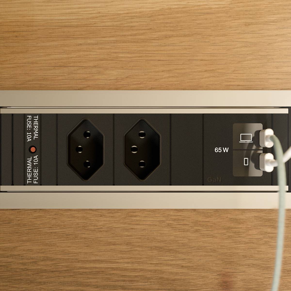 BACHMANN POWER FRAME S 2xCH 0°, 1xUSB C/C 65W L=0,2m