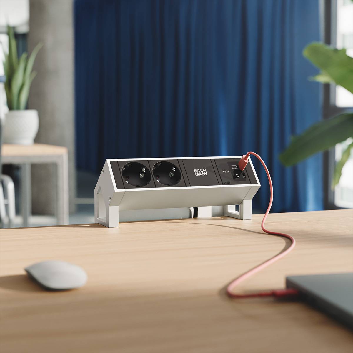 Bachmann DESK2 2xCEE7/3 1xUSB BM0022034
