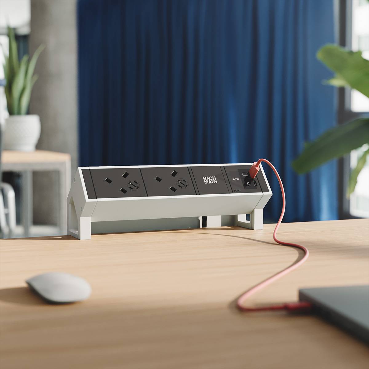 Bachmann DESK2 2xUK 1xUSB C/C BM0022049