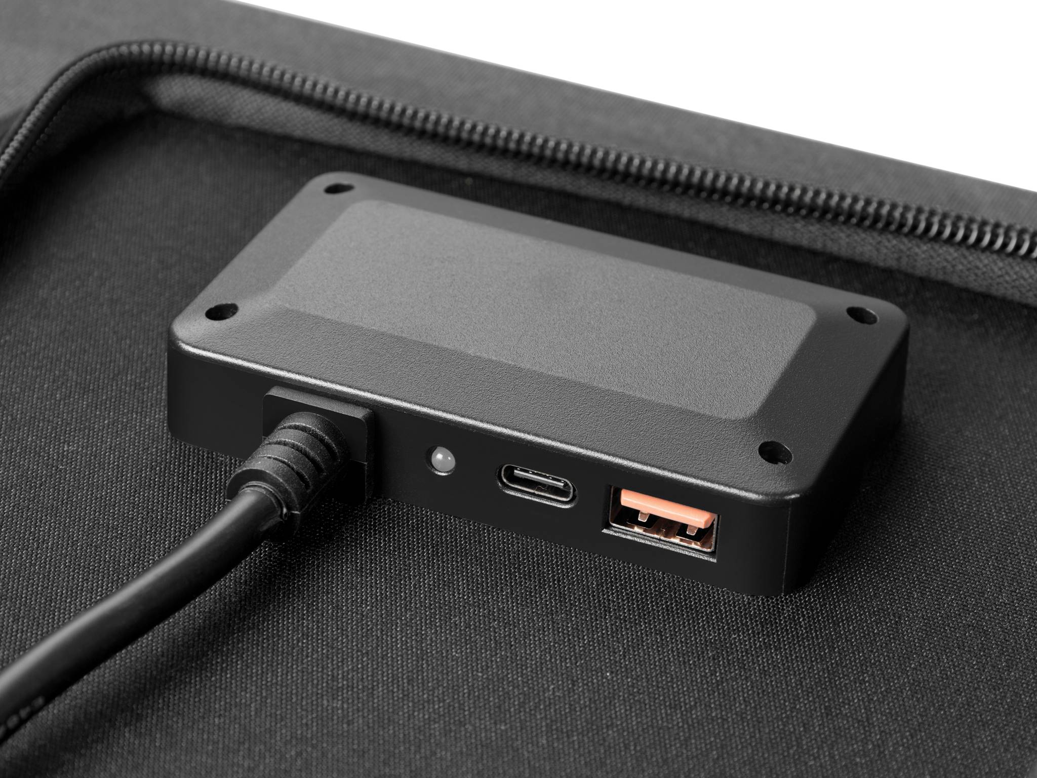 Sandberg 421-45, 100 W, Monokristallines Silizium, USB, Schwarz, USB Typ-A, USB Typ-C, 460 mm