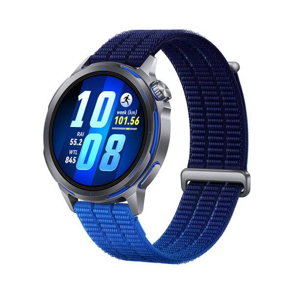 Blaue runde Smartwatch mit digitaler Fitness-Anzeige und gewebtem blauen Armband auf weißem Hintergrund.