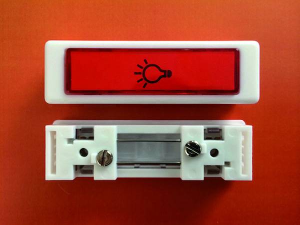 Renz Lichttaster LIRA 75x22mm verkehrsweiß