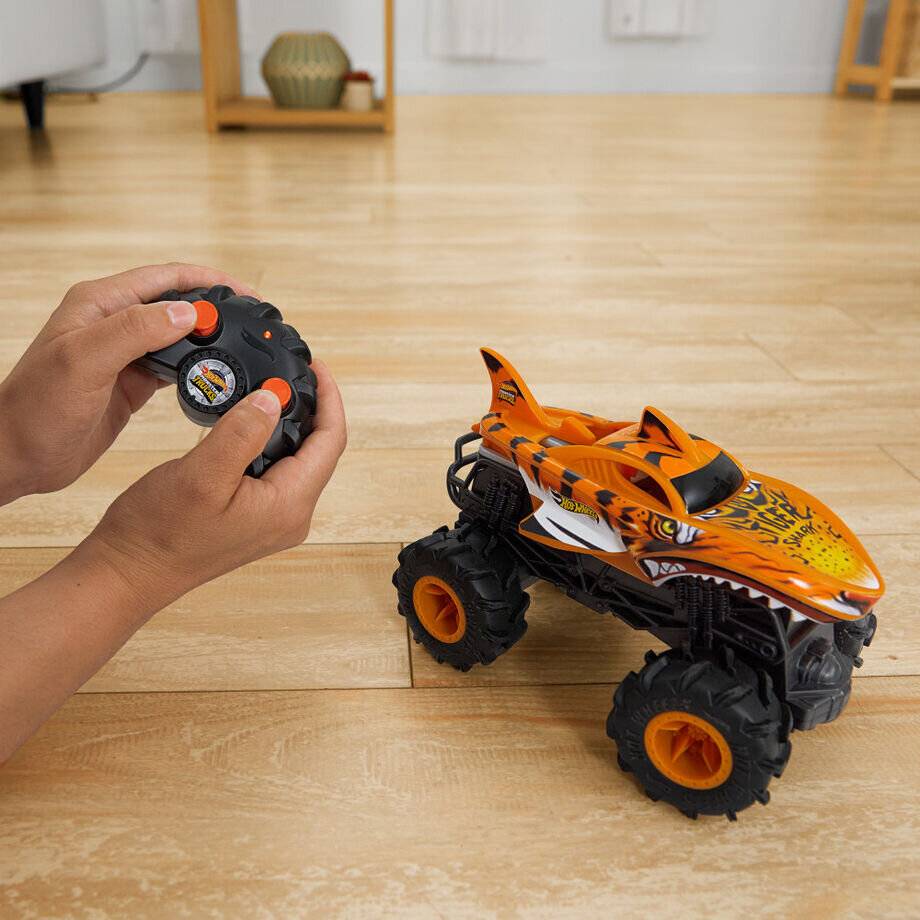 Hot Wheels - Funkgesteuerter Tiger Shark 1:24