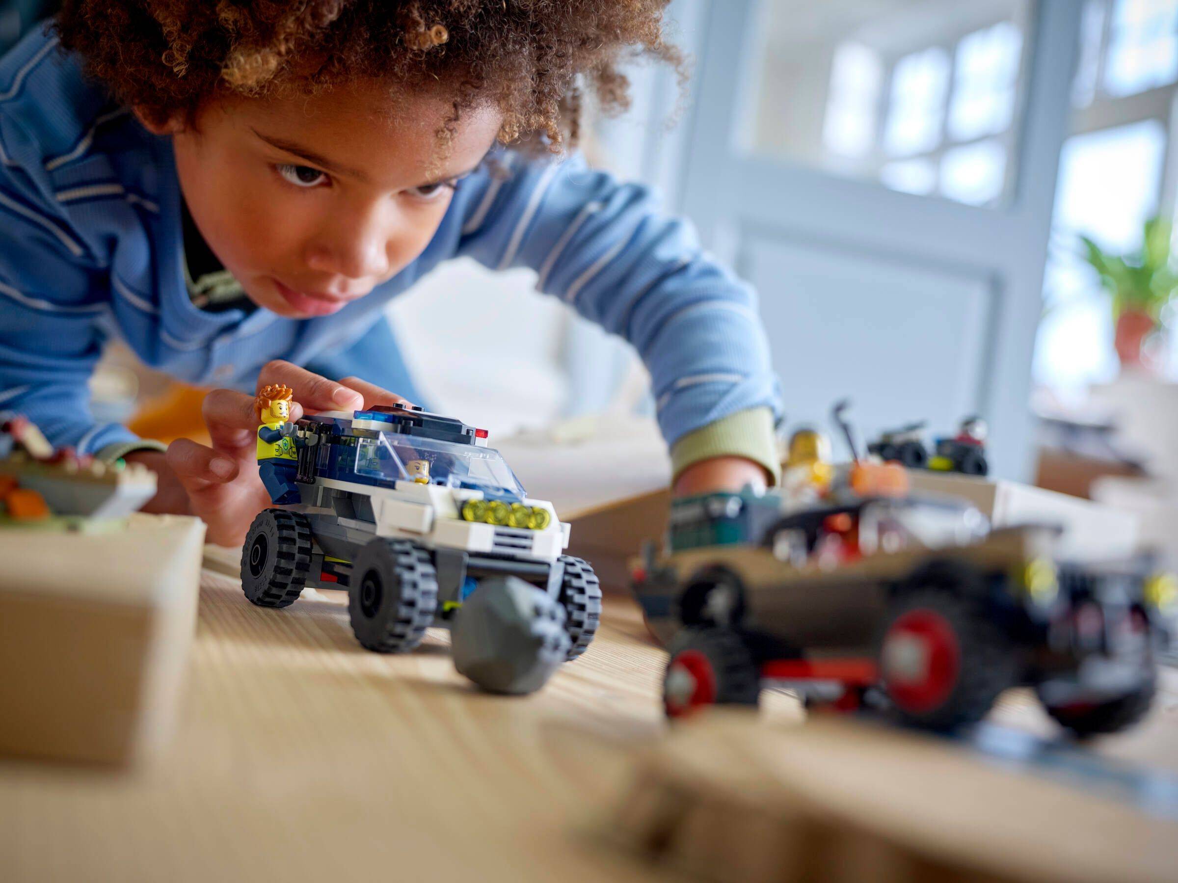 LEGO® City 60449 Verfolgungsjagd im Polizeigeländewagen