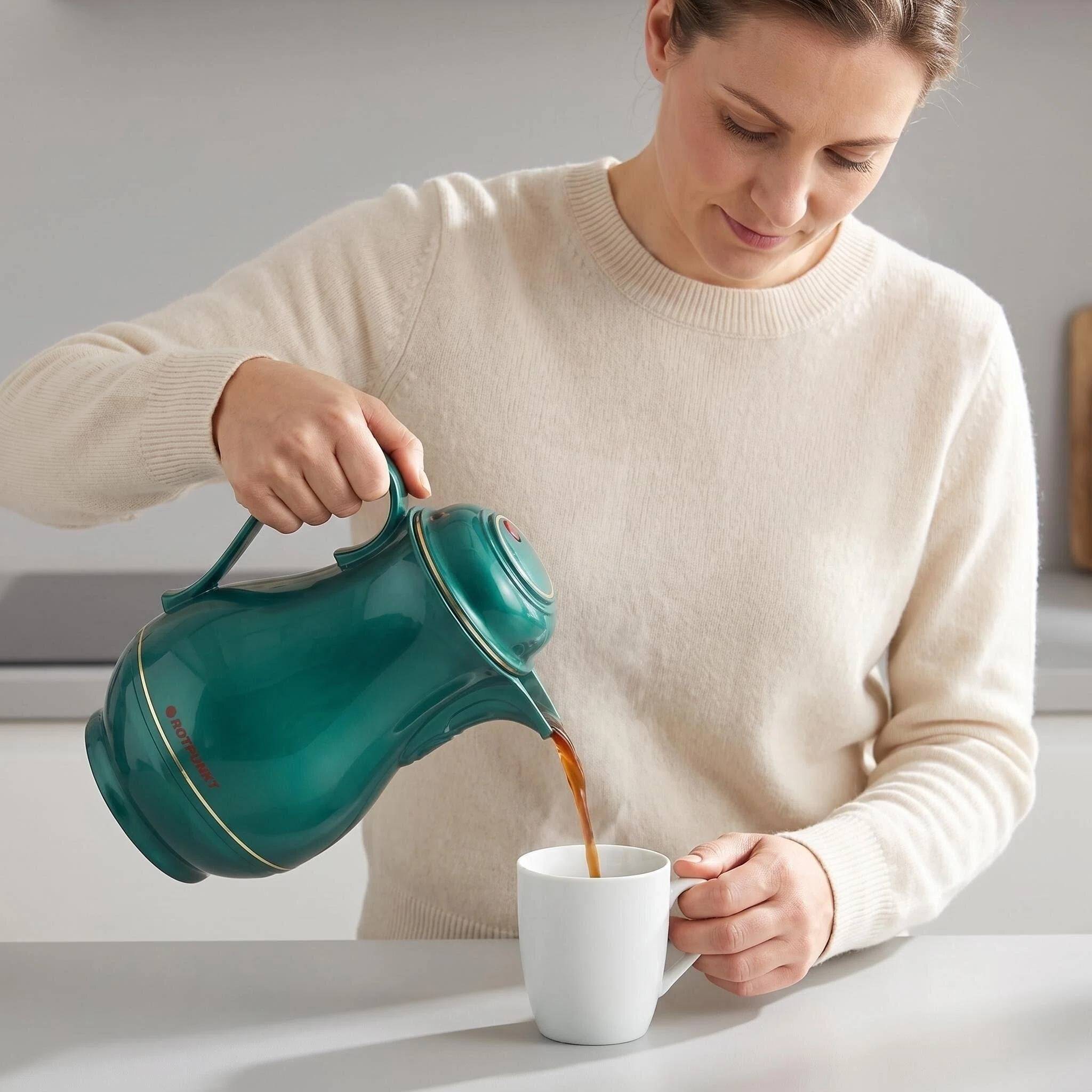 ROTPUNKT Isolierkanne 0.5L - 530 Christa - BPA-frei - Für Kaffee, Tee, Aufgüsse - Grün
