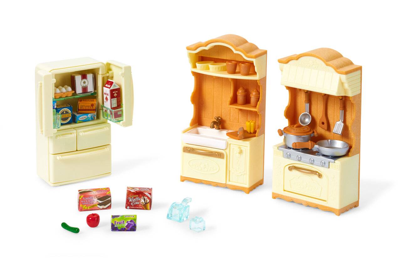Set - Küche mit Kühlschrank