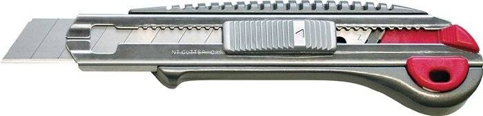 Default NT CUTTER Cuttermesser Klingenbreite 18 mm Lä nge 135 mm - L-2000 RP