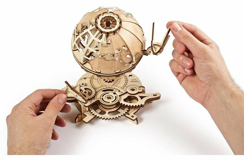 UGEARS 3D-Puzzle Globus 184 Teile