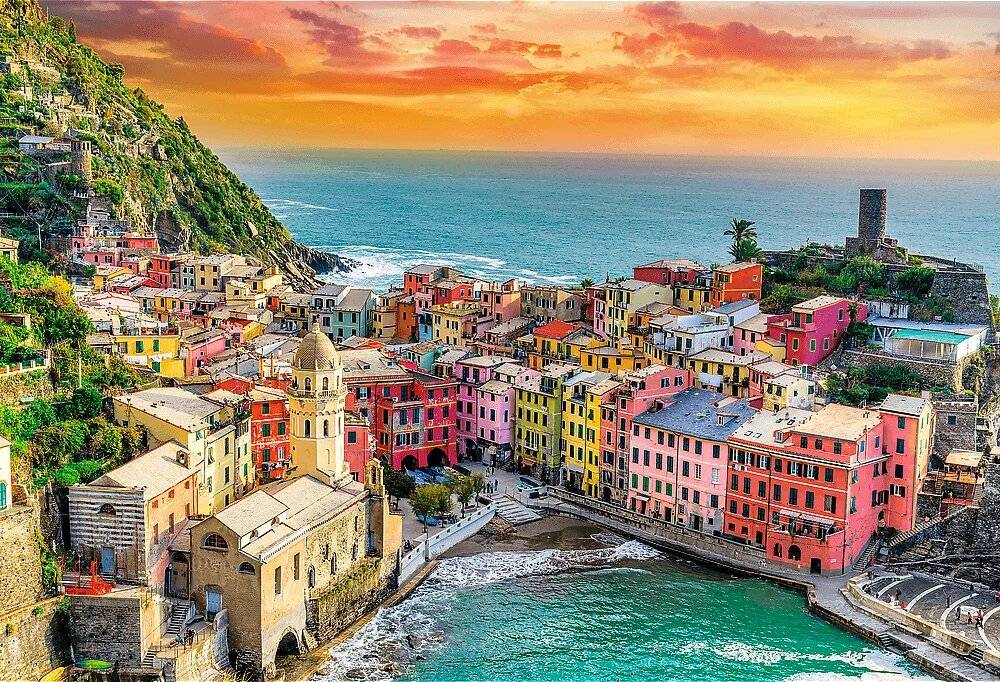 TREFL Puzzle UFT Romantischer Sonnenuntergang: Vernazza, Ligurien, Italien 1500 Stück