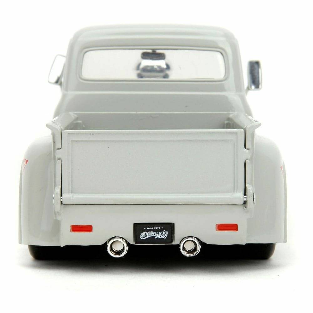 Street Fighter II 1956 Ford Pickup Car Guille Figur 1:24