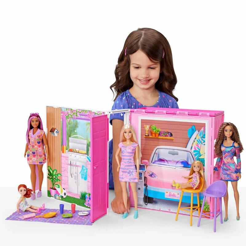 Mattel Barbie Getaway House Doll and Playset