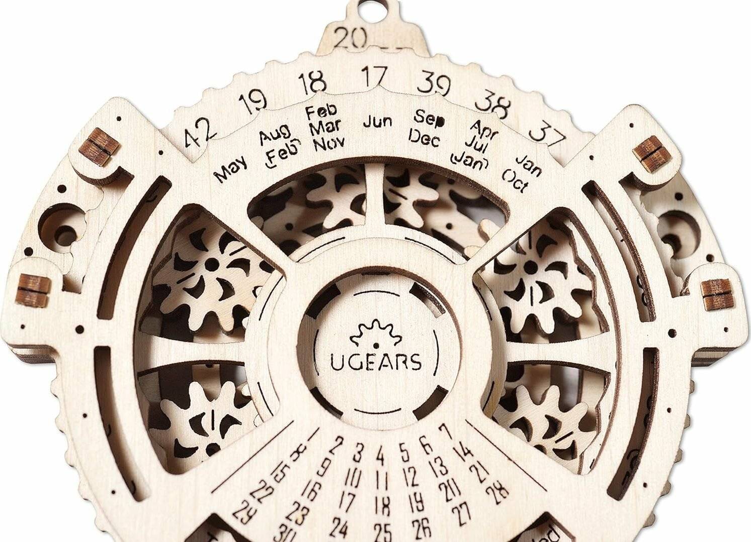 UGEARS 3D Puzzle Kalender 32 Teile