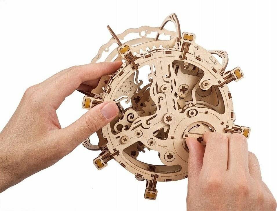 UGEARS 3D-Puzzle Aquarium 325 Teile