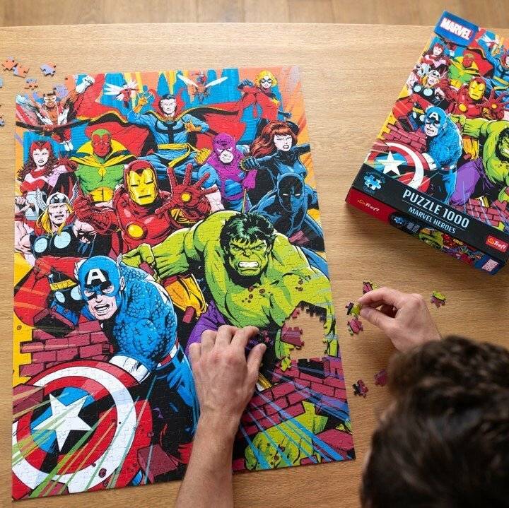TREFL Puzzle Premium Plus Marvel: Heroes of Marvel 1000 Teile