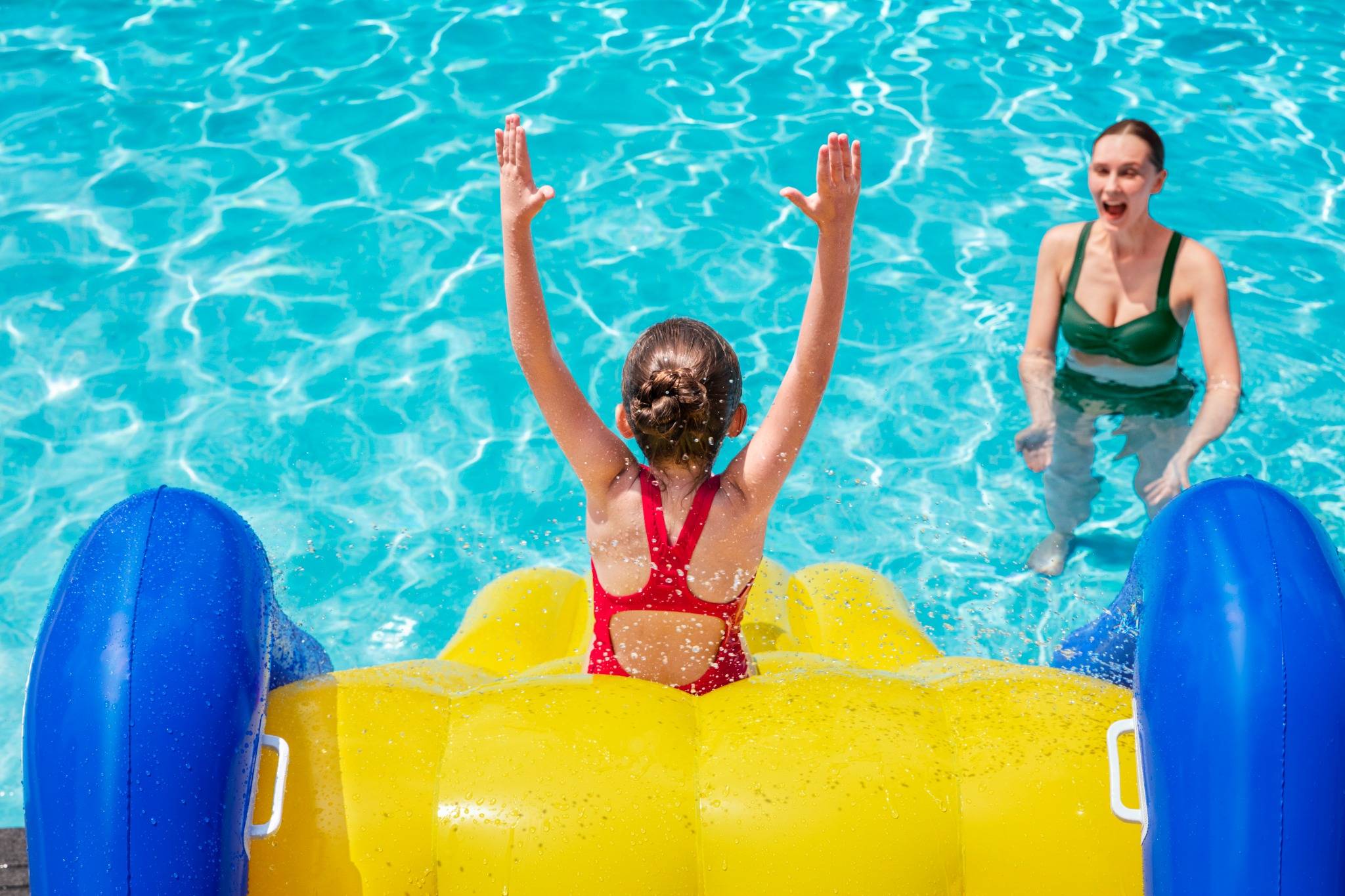 Bestway Extragroße Poolrutsche Wasserrutsche Waterslide Playcenter 247x124x100cm