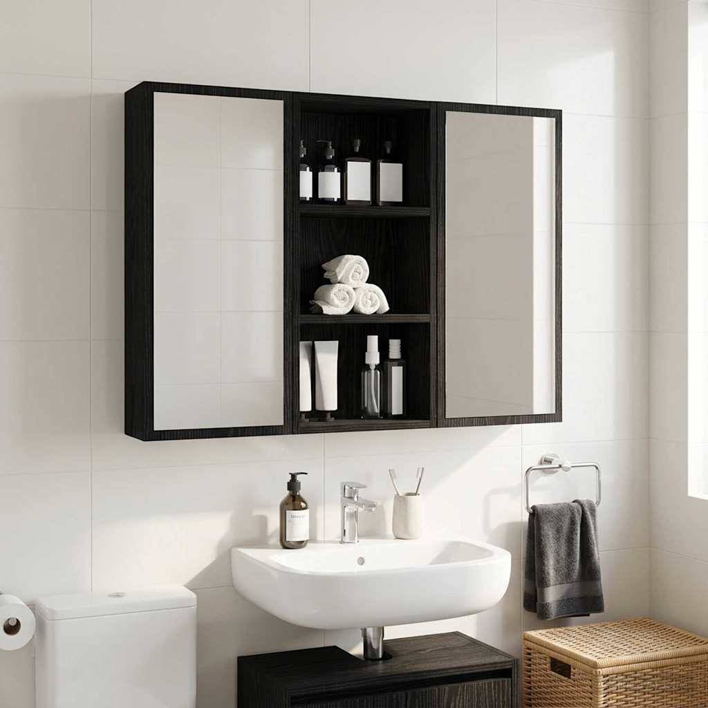 Modernes Badezimmerwaschtisch mit Spiegelschrank, Waschbecken, Handtuchhalter, Toilette und gewebtem Aufbewahrungskorb.