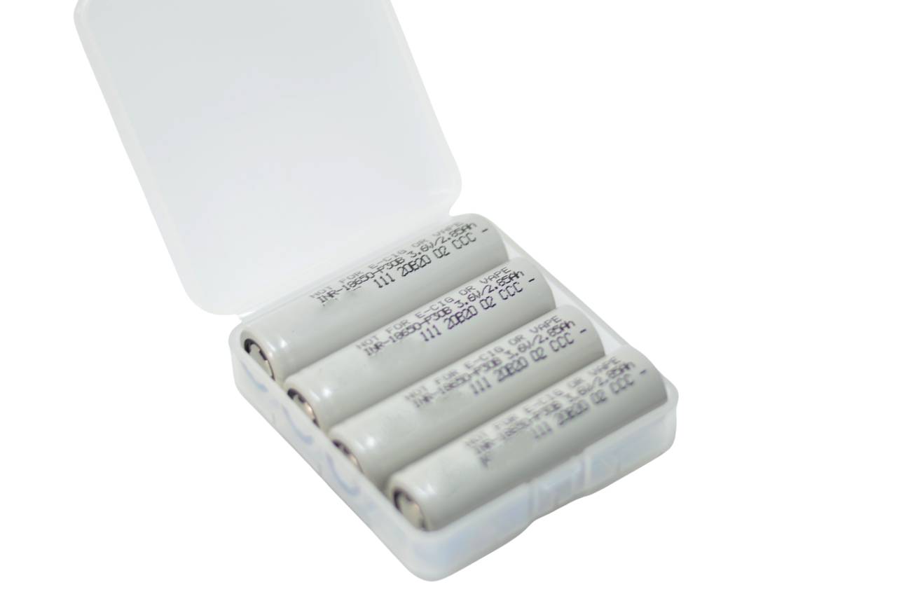 4x INFINIO MLC 18650 P30B-​LT Low Temperature Edition 3000 mAh 30A inkl. Akkubox