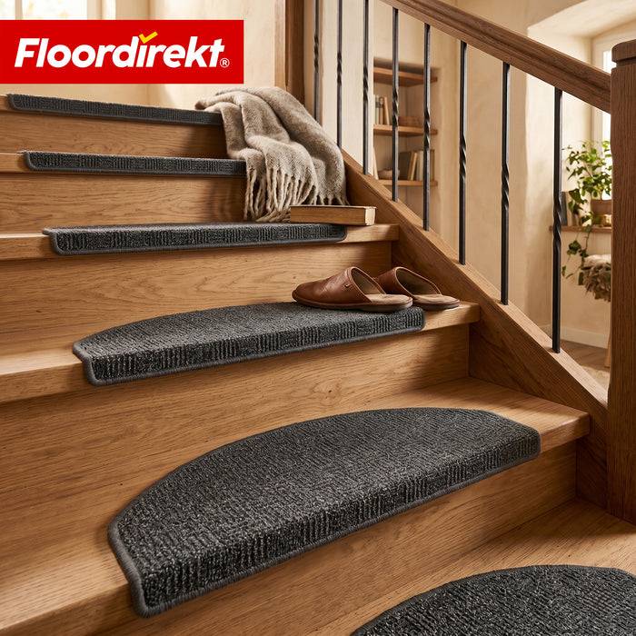 FLOORDIREKT Stufenmatte Monaco - Halbrunde Stufenmatte - Selbstklebend & Schalldämmend - Anthrazit - 65 x 23,5 cm