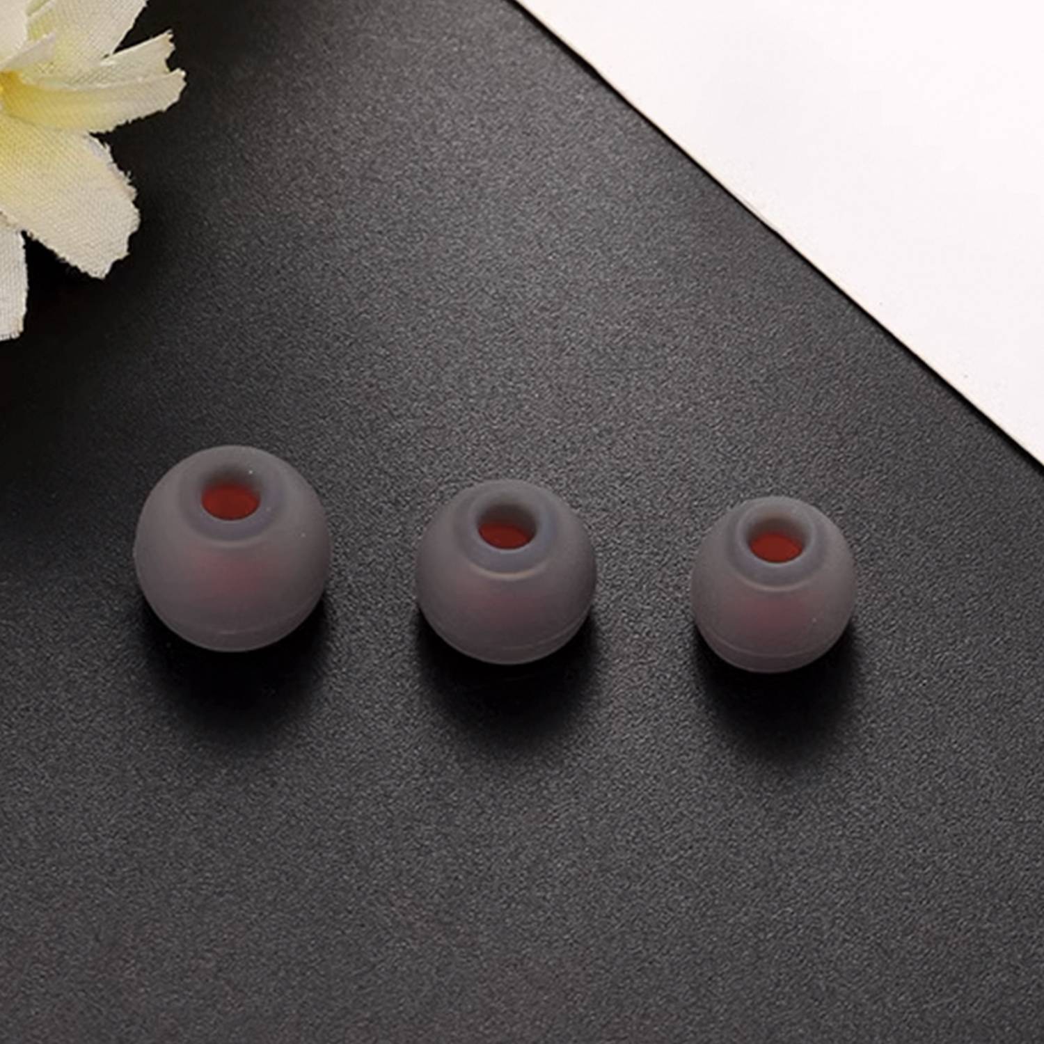 Silikon-Ohrpolster für 4,5–6 mm In-Ear-Kopfhörer, 3 Größen, 18 Paar Grey