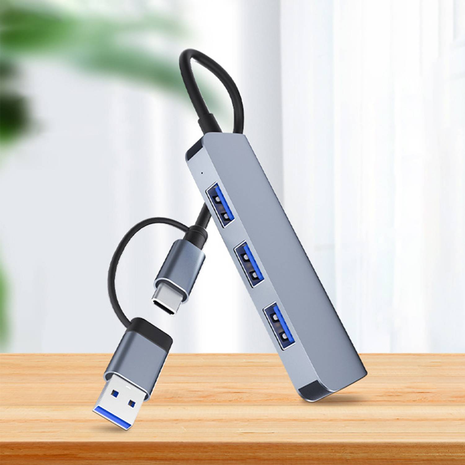 Dualer USB-C- und USB-A-Hub mit 1 USB3.0-Anschluss und 3 USB2.0-Anschlüssen