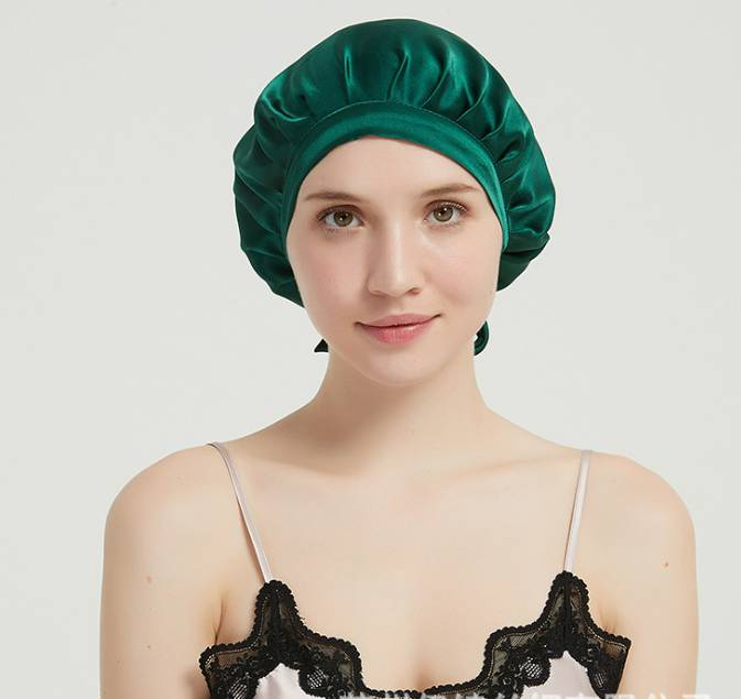 16 Momme Schlafmütze aus seide Green
