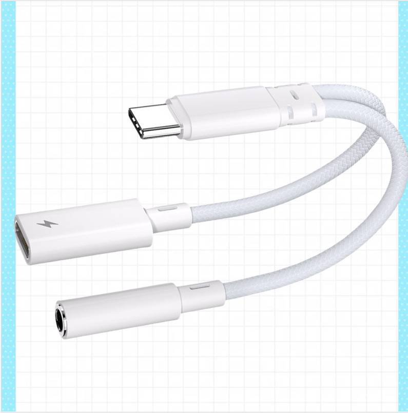 AC06_P15 USB-C auf 3,5-mm-Audioadapter mit PD-Ladung