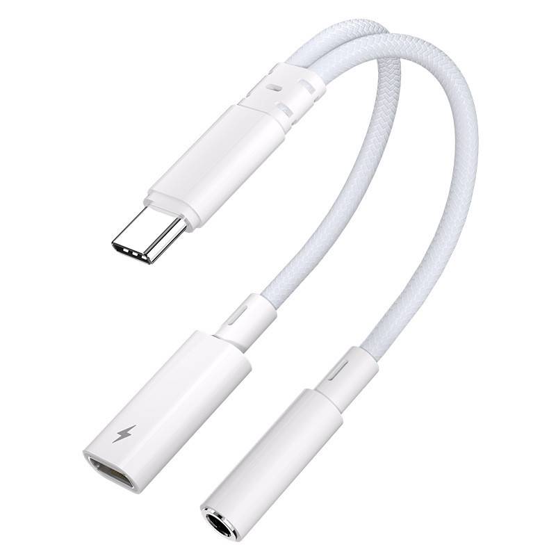 AC06_P15 USB-C auf 3,5-mm-Audioadapter mit PD-Ladung